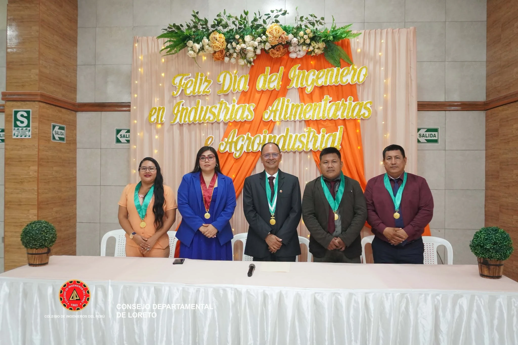 🎉🥂 ¡CELEBRAMOS EL DÍA DEL INGENIERO ALIMENTARIO Y AGROINDUSTRIAL DEL PERÚ!